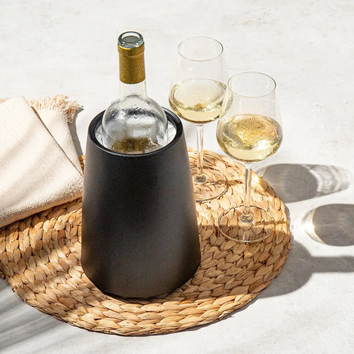 Elegant Wine Cooler – Black
